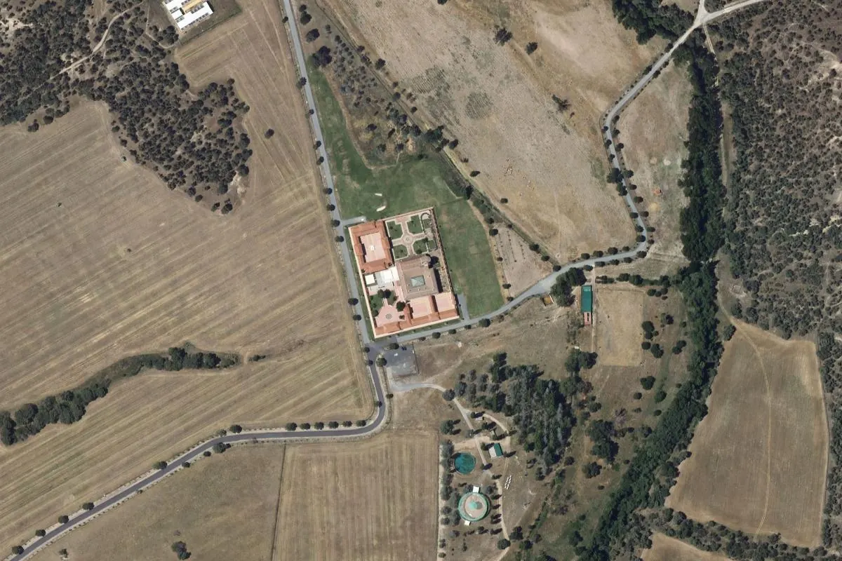 Vista de San Pedro de las Dueñas